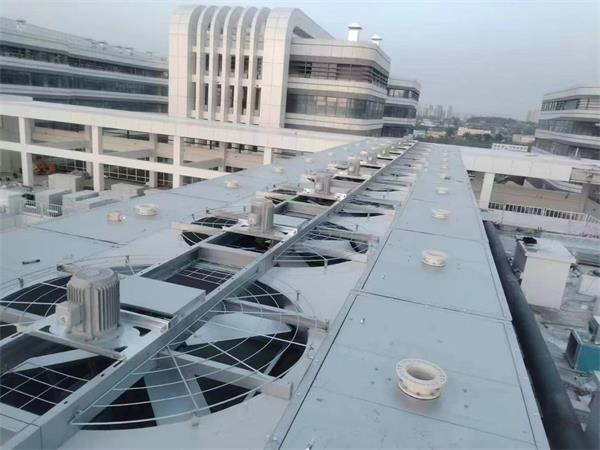 工業冷卻塔中的水溫越來越高怎么辦(冷卻塔出水溫度