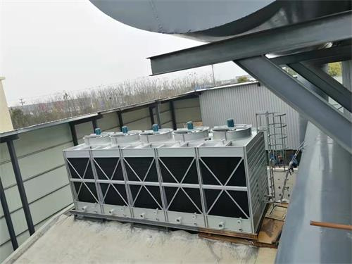 高溫閉式冷卻塔冷卻的工作原理(高溫閉式冷卻塔有哪