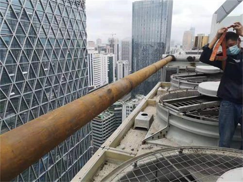 環(huán)境條件對逆流閉式冷卻塔傳熱的影響